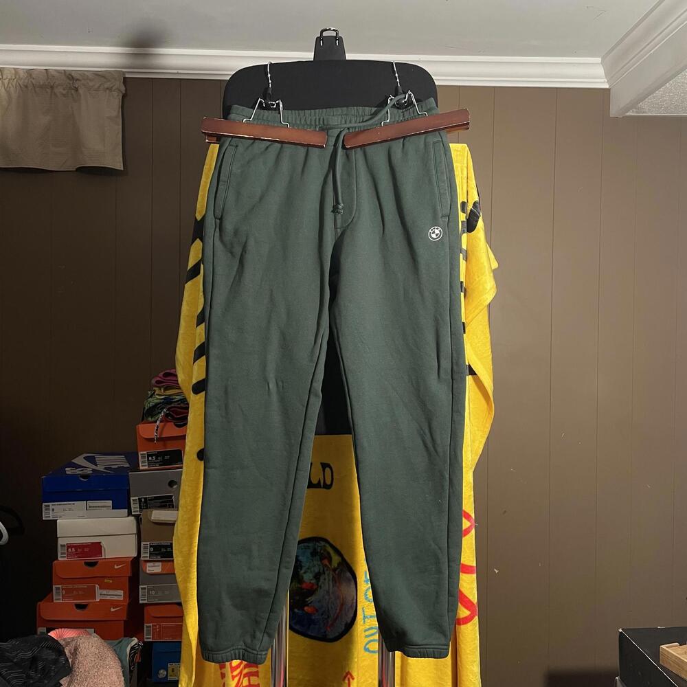 Kith x BMW Elektro Auto Green Sweatpants - Size S